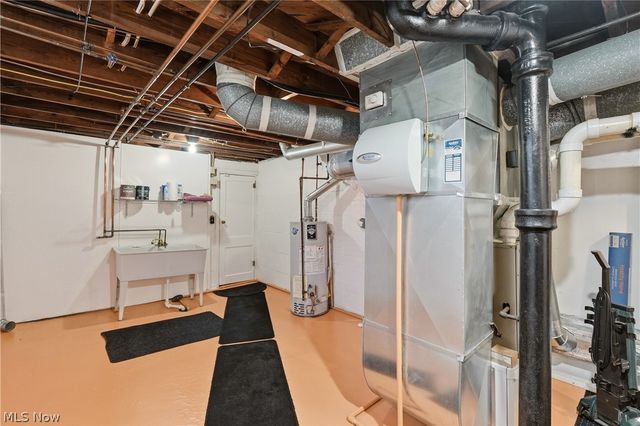 1734 Tonawanda Avenue, Akron, OH 44305