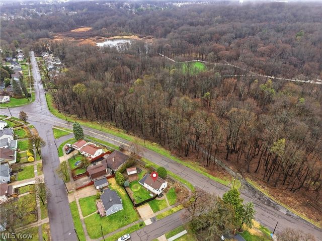 1734 Tonawanda Avenue, Akron, OH 44305