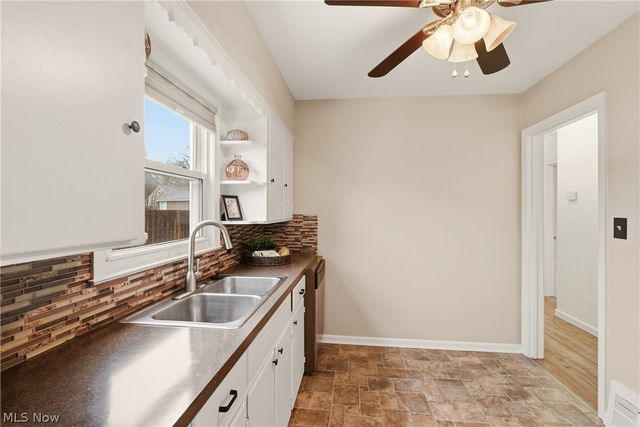 1734 Tonawanda Avenue, Akron, OH 44305