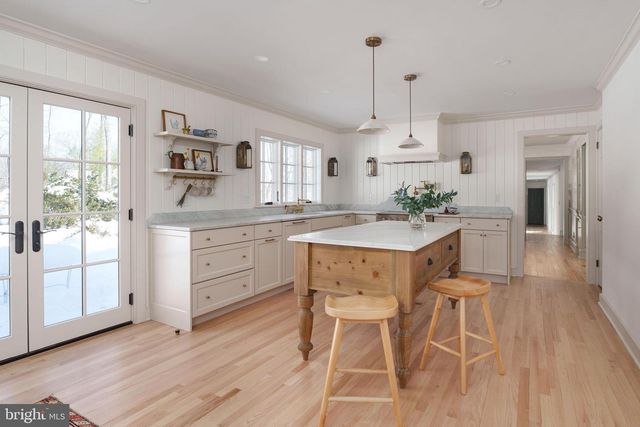 141 FAIRWAY DR, Princeton, NJ 08540