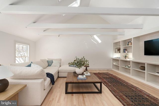 141 FAIRWAY DR, Princeton, NJ 08540