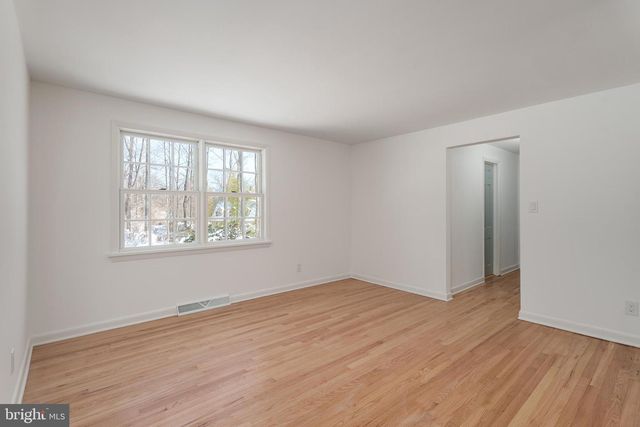 141 FAIRWAY DR, Princeton, NJ 08540