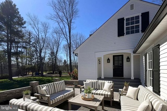 141 FAIRWAY DR, Princeton, NJ 08540