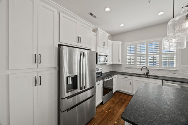 119 Downton North Dr, Cookeville, TN 38501