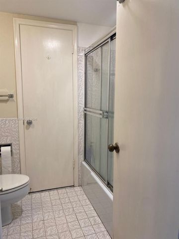 1825 S Ocean Dr 707, Hallandale Beach, FL 33009