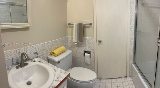 1825 S Ocean Dr 707, Hallandale Beach, FL 33009