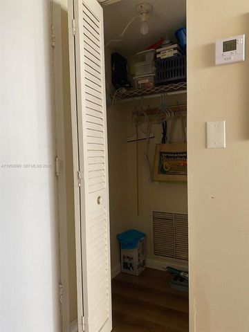 1825 S Ocean Dr 707, Hallandale Beach, FL 33009