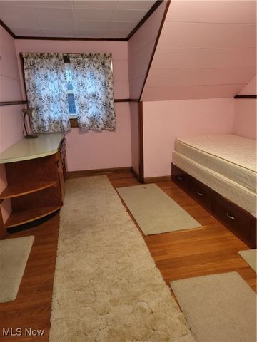 2219 Rowland Avenue NE, Canton, OH 44714