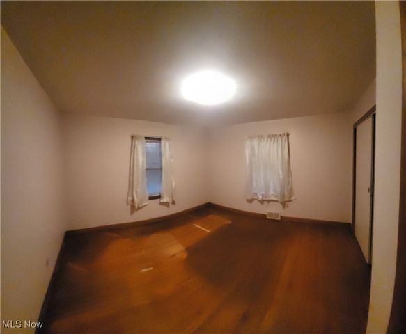 2219 Rowland Avenue NE, Canton, OH 44714