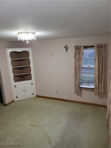 2219 Rowland Avenue NE, Canton, OH 44714