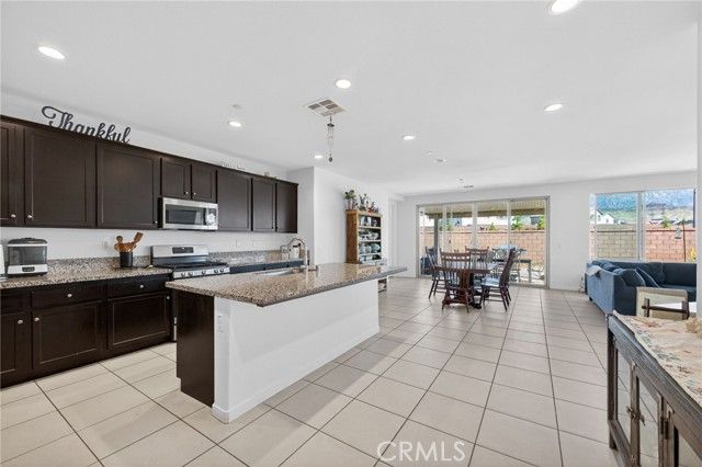 6007 Sierra Place, Banning, CA 92220