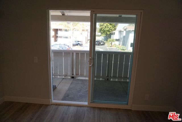 1300 Saratoga Avenue 2009, Ventura, CA 93003