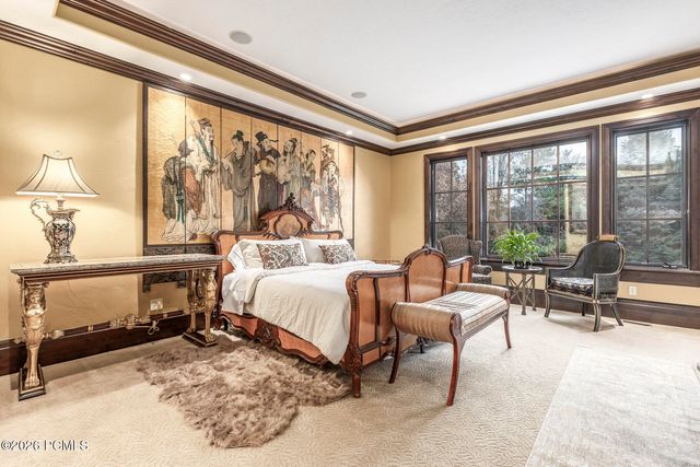 6150 S Murdoch Woods Place, Holladay, UT 84121