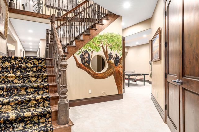 6150 S Murdoch Woods Place, Holladay, UT 84121