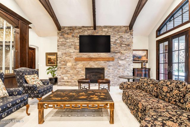 6150 S Murdoch Woods Place, Holladay, UT 84121