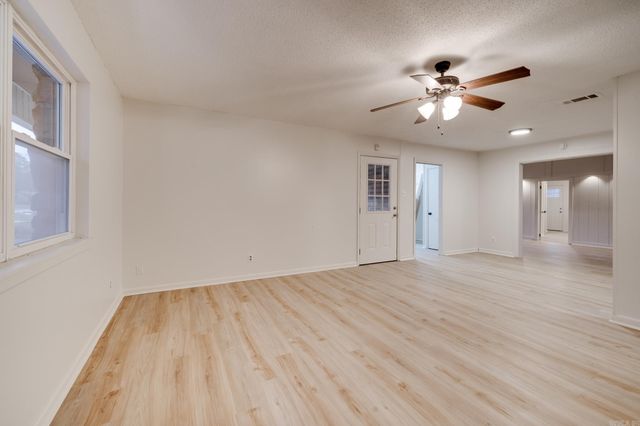 14422 Joan Drive, Shannon Hills, AR 72103