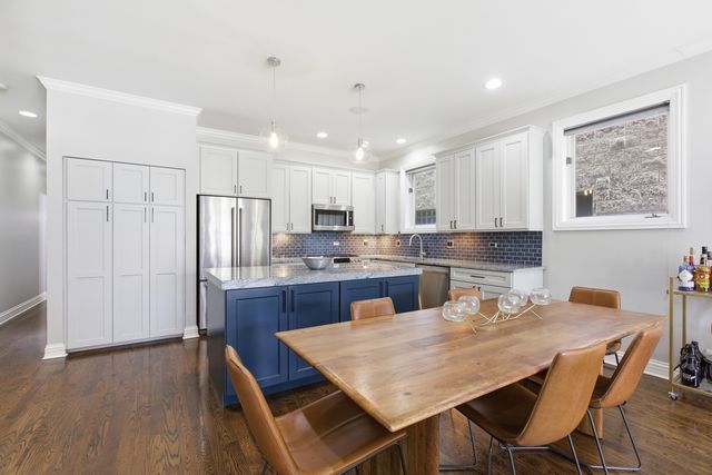 1101 N Wood Street 1S, Chicago, IL 60622