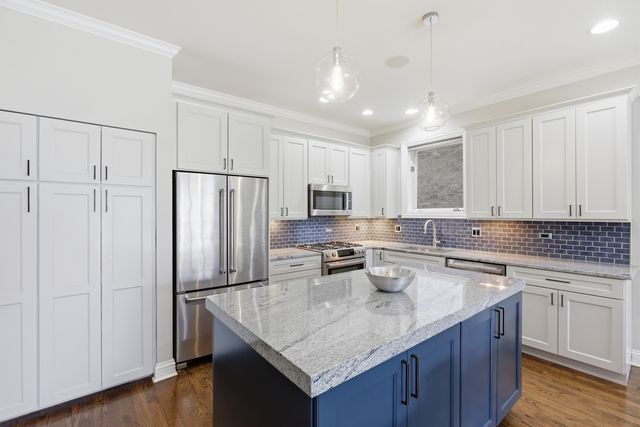 1101 N Wood Street 1S, Chicago, IL 60622