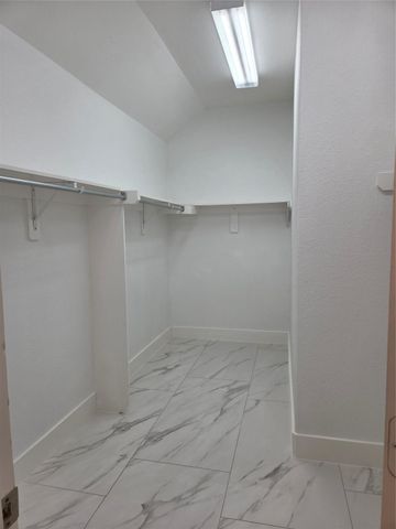 8206 Summer Lake Pass Lane, Rosenberg, TX 77469