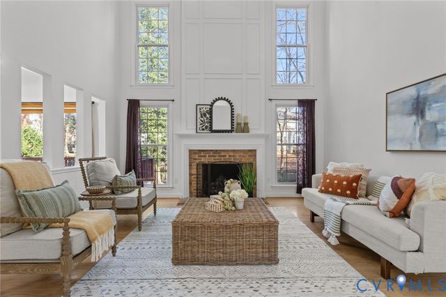 10302 Perrins Mill Ln, Mechanicsville, VA 23116