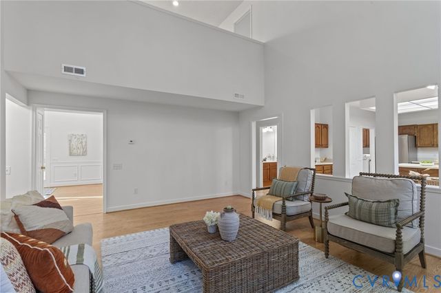 10302 Perrins Mill Ln, Mechanicsville, VA 23116