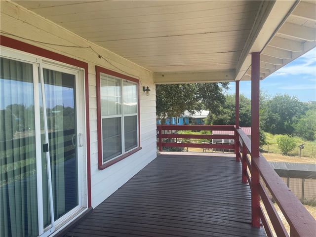 118 E Lake View Trai, Sandia, TX 78383