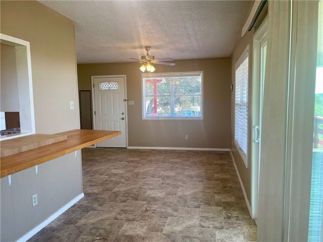 118 E Lake View Trai, Sandia, TX 78383