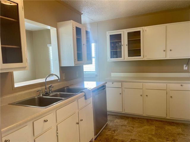 118 E Lake View Trai, Sandia, TX 78383