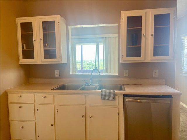 118 E Lake View Trai, Sandia, TX 78383