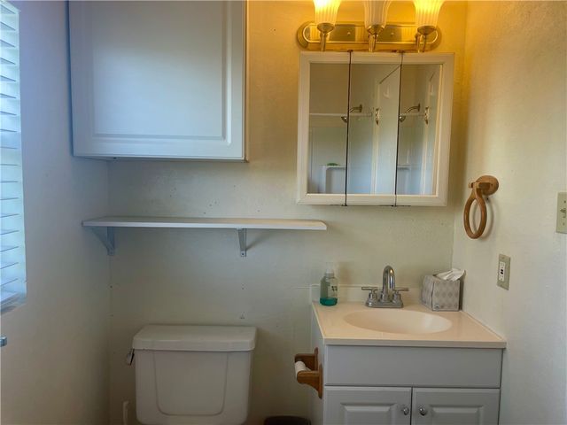 118 E Lake View Trai, Sandia, TX 78383