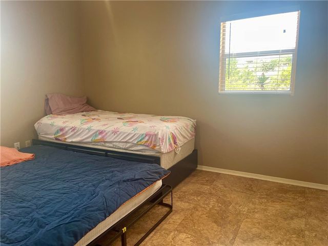 118 E Lake View Trai, Sandia, TX 78383