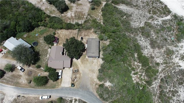 118 E Lake View Trai, Sandia, TX 78383