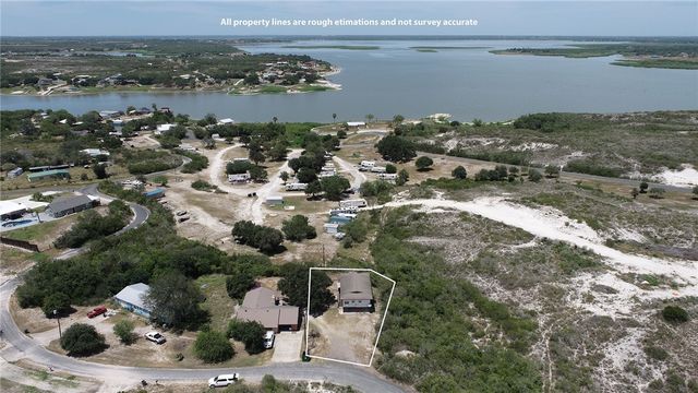 118 E Lake View Trai, Sandia, TX 78383