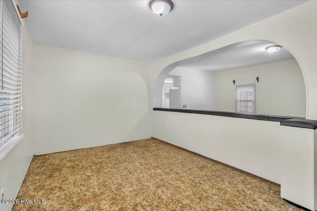 170 Loop Road, Burgaw, NC 28425