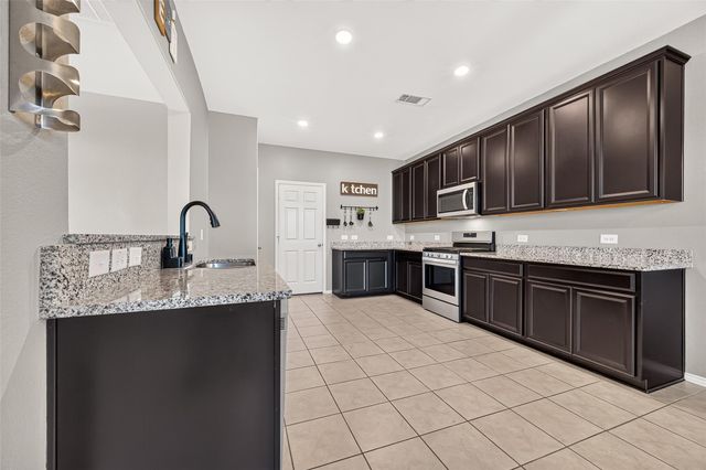 5911 Waggoner Ranch Trail, Katy, TX 77493