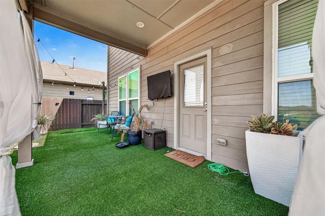 5911 Waggoner Ranch Trail, Katy, TX 77493