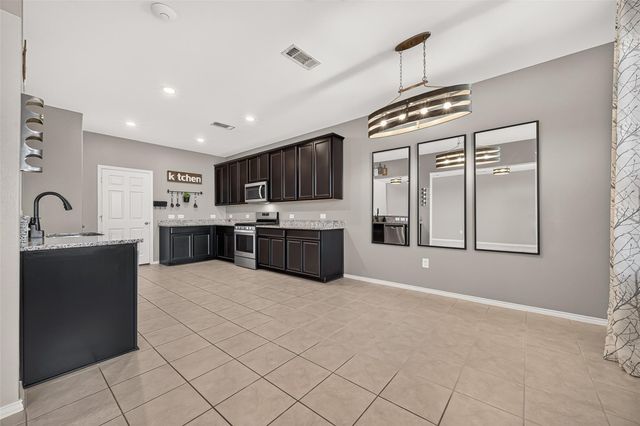 5911 Waggoner Ranch Trail, Katy, TX 77493