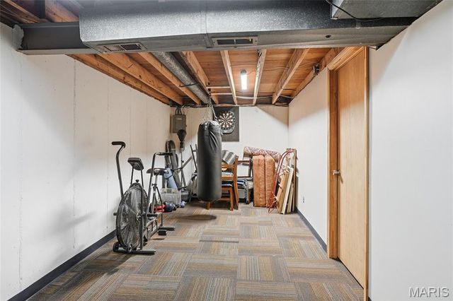 8776 Santa Bella Drive, Hazelwood, MO 63042