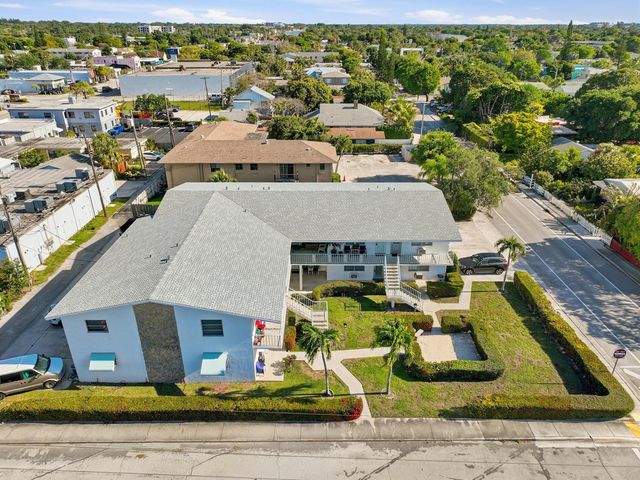 401 N J Street 11, Lake Worth Beach, FL 33460