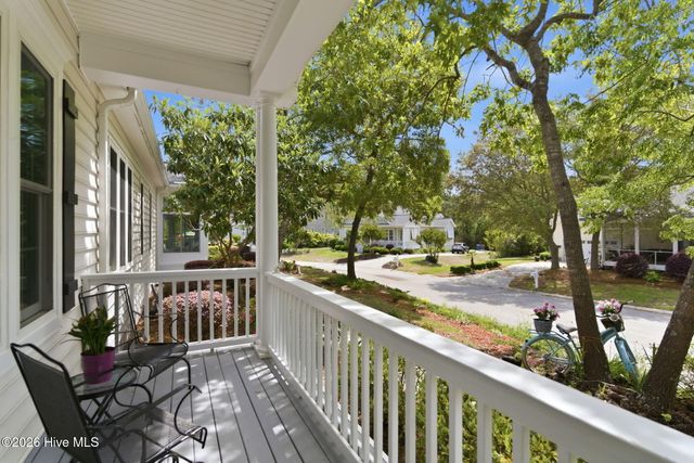 3696 Sable Palm Lane, Southport, NC 28461