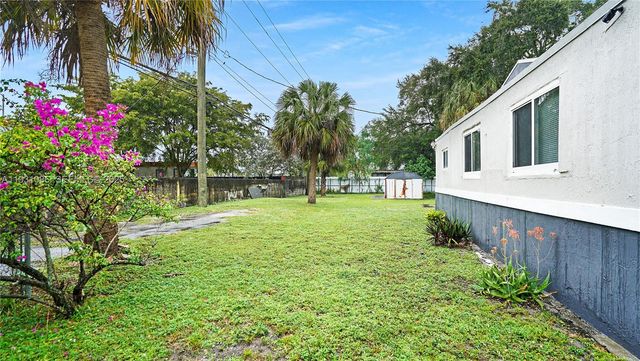 2615 NW 114th St, Miami, FL 33167