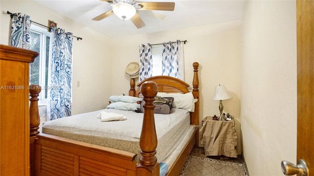 2615 NW 114th St, Miami, FL 33167