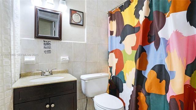 2615 NW 114th St, Miami, FL 33167