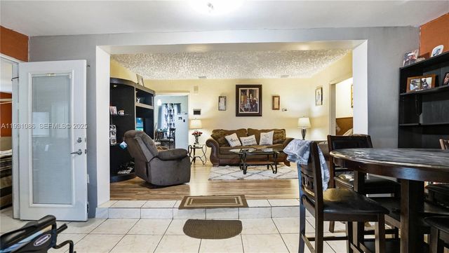 2615 NW 114th St, Miami, FL 33167