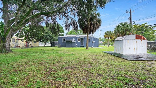 2615 NW 114th St, Miami, FL 33167