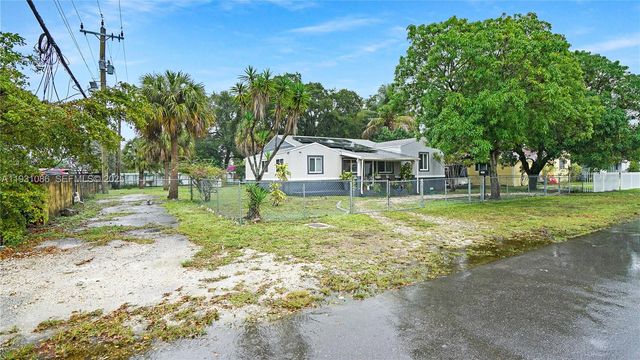 2615 NW 114th St, Miami, FL 33167