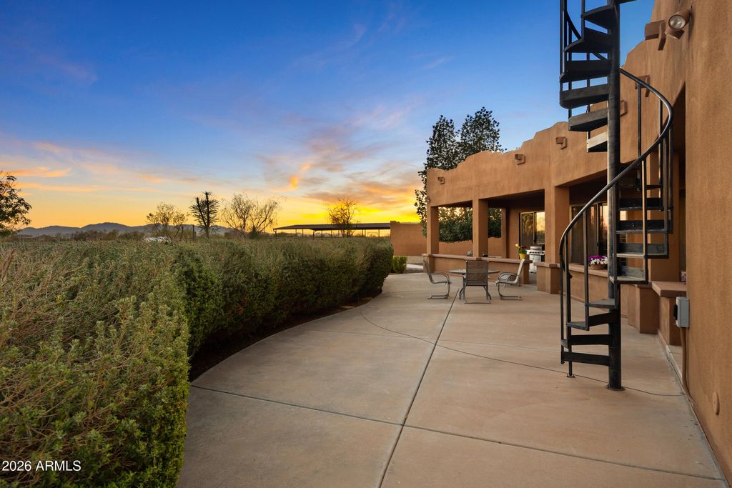 17117 W Dale Lane, Surprise, AZ 85387 — photo 3