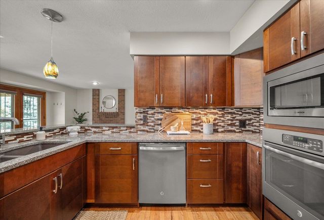 704 E High Dr, Spokane, WA 99203