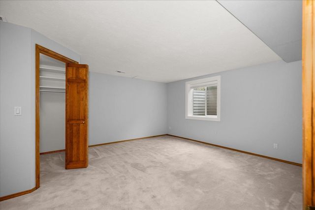 704 E High Dr, Spokane, WA 99203