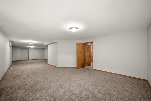 704 E High Dr, Spokane, WA 99203